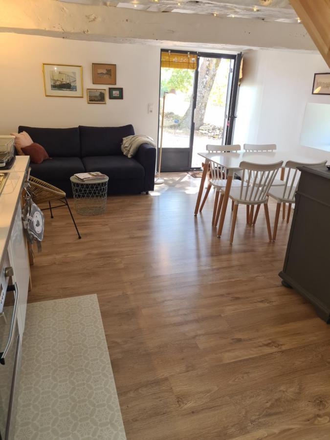Charmant Logement A La Campagne Gazaupouy ภายนอก รูปภาพ