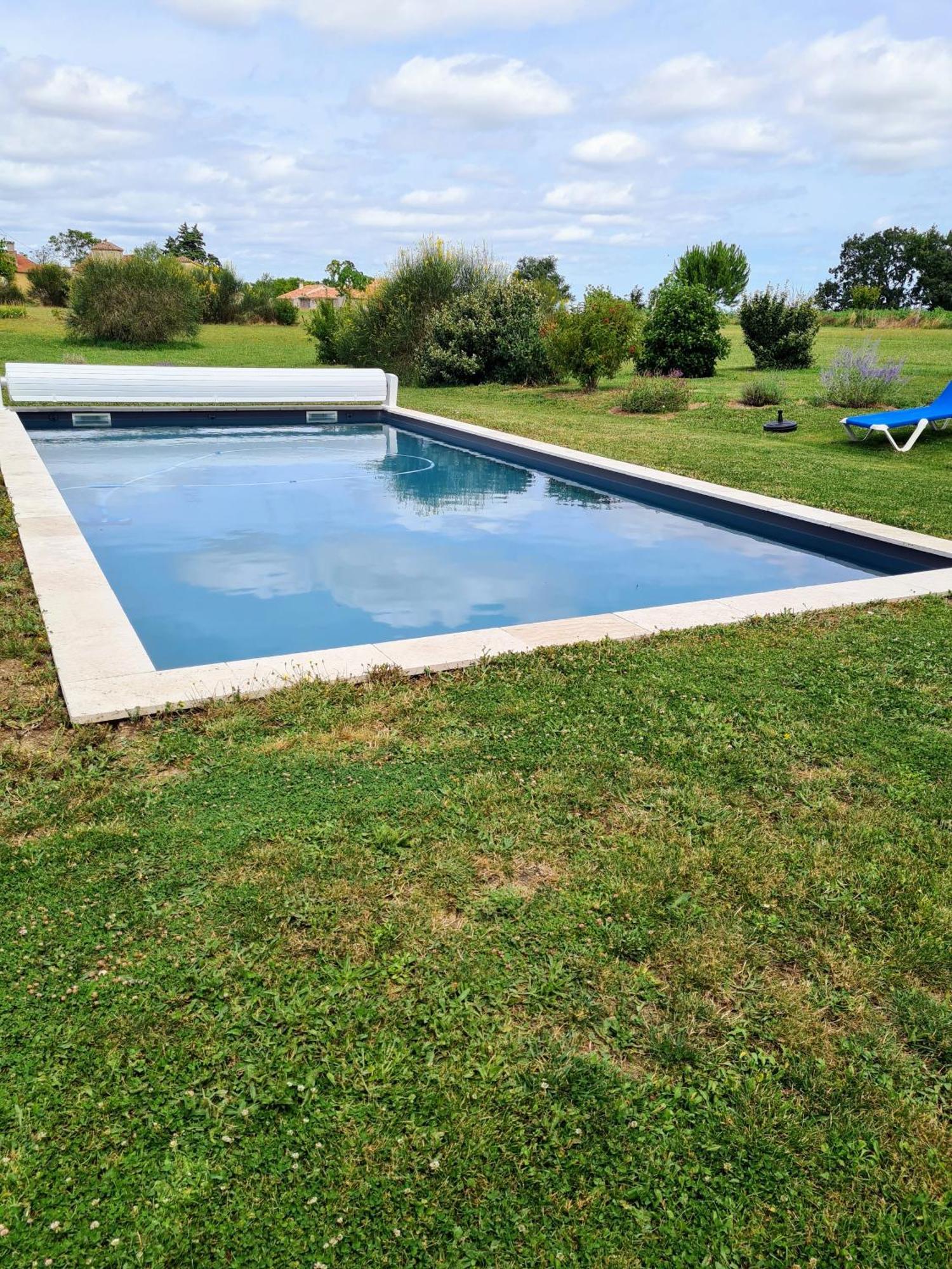 Charmant Logement A La Campagne Gazaupouy ภายนอก รูปภาพ